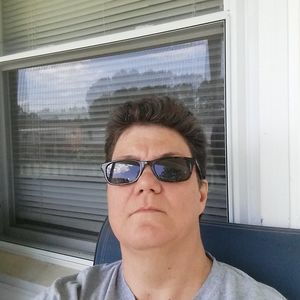 Meet your Posher, Roxane